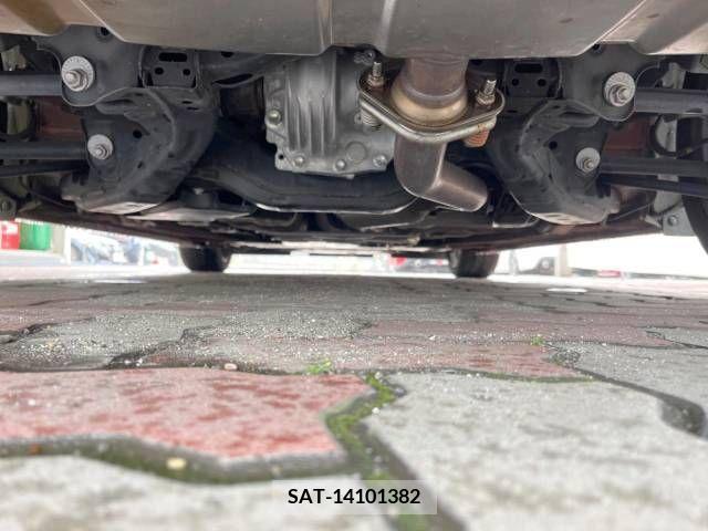 Mazda ROADSTER 2018-09 247142-19