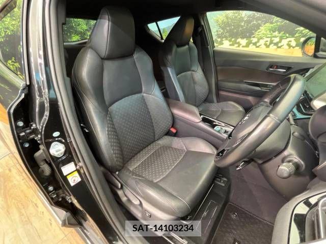 Toyota C-HR 2017-03 264058-9
