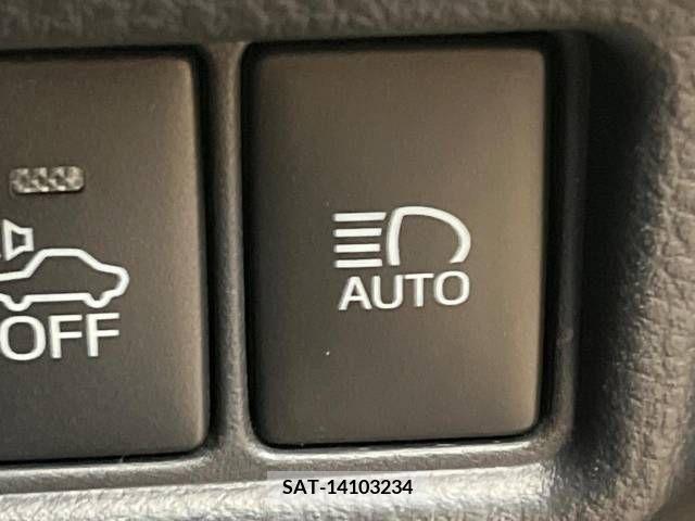Toyota C-HR 2017-03 264058-8
