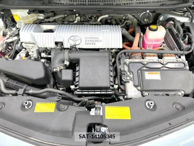 Toyota PRIUS ALPHA 2013-06 322256-18
