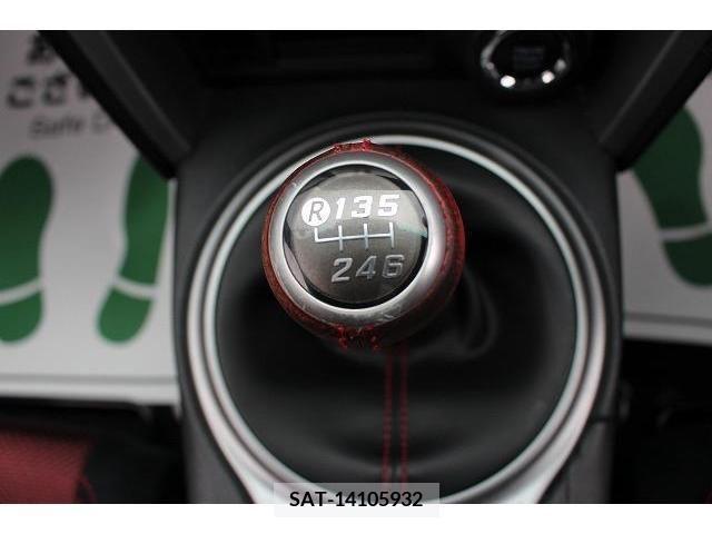 Toyota 86 2013-03 211573-1