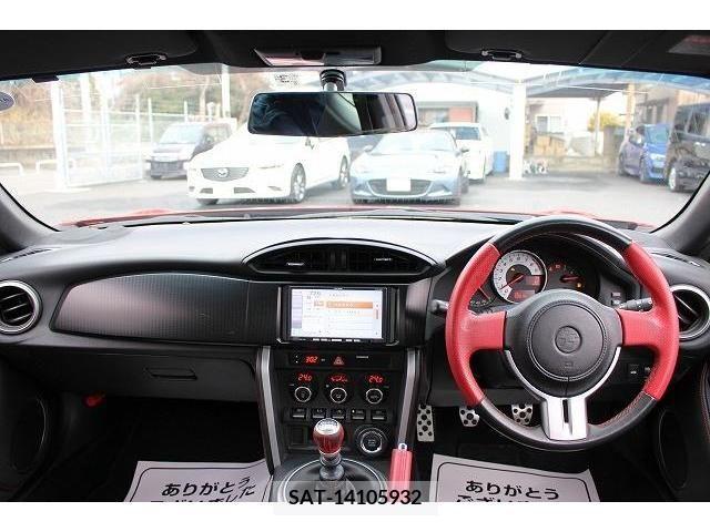 Toyota 86 2013-03 211573-15