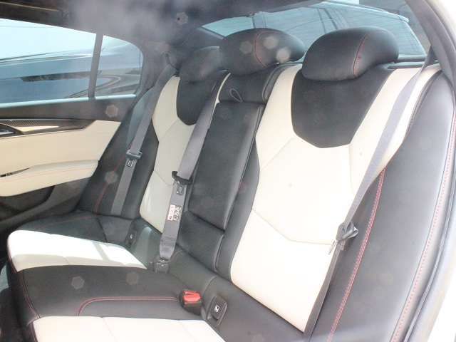 Cadillac CT5 2022-09 11099-15