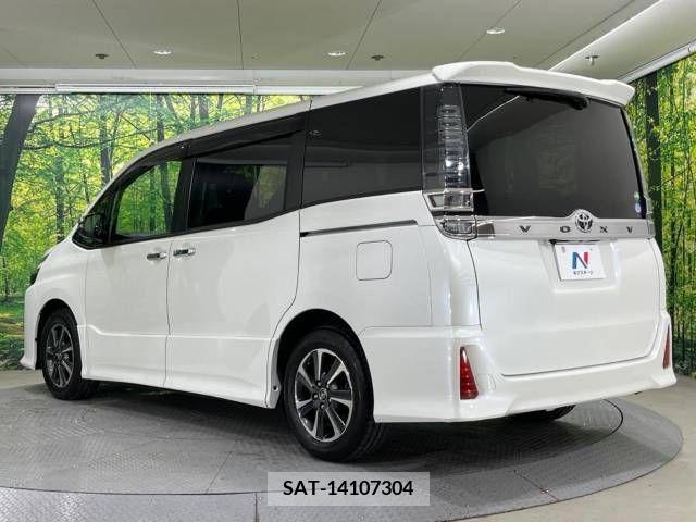 Toyota VOXY 2018-11 289108-16