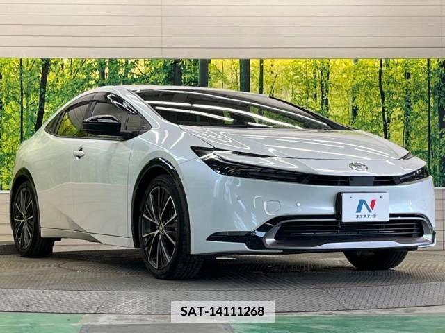Toyota PRIUS 2023-04 366414-17