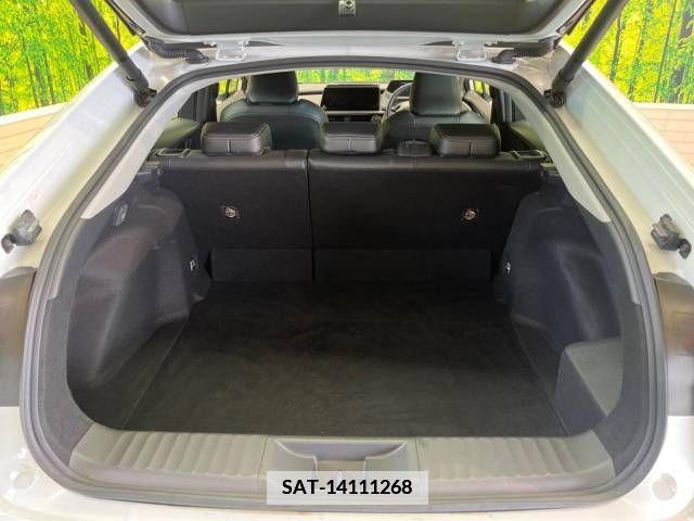 Toyota PRIUS 2023-04 366414-12