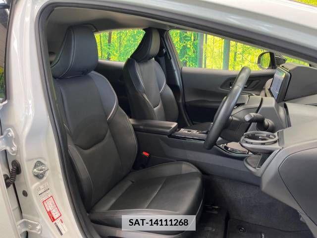 Toyota PRIUS 2023-04 366414-8