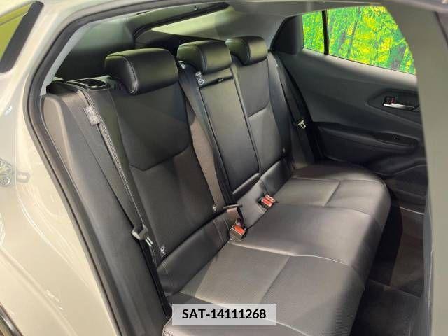 Toyota PRIUS 2023-04 366414-11