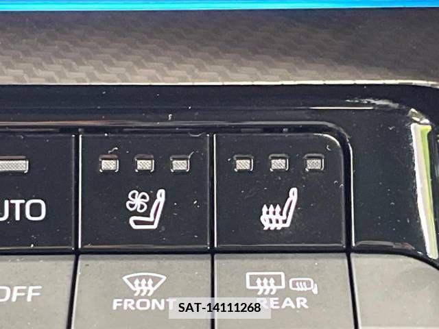 Toyota PRIUS 2023-04 366414-10