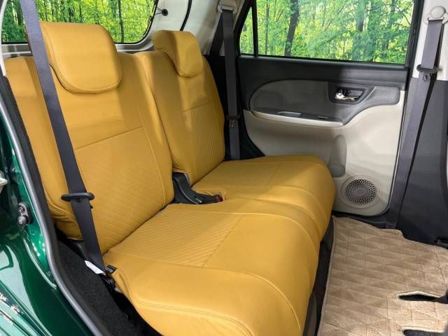 Daihatsu CAST 2019-01 28008-9