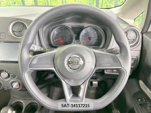 Nissan NOTE 2018-11 313905-11