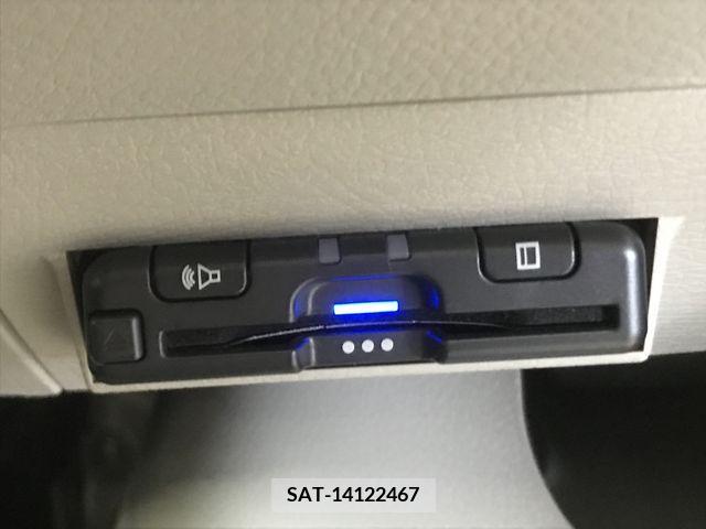 Suzuki EVERY WAGON 2023-03 214106-18
