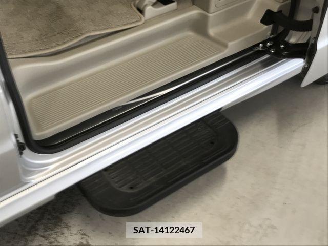 Suzuki EVERY WAGON 2023-03 214106-28
