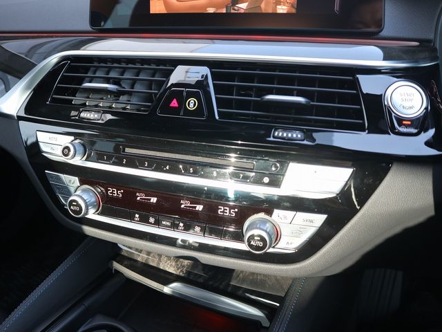 Bmw 5 SERIES 2019-08 193300-13