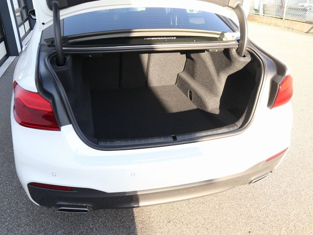 Bmw 5 SERIES 2019-08 193300-22