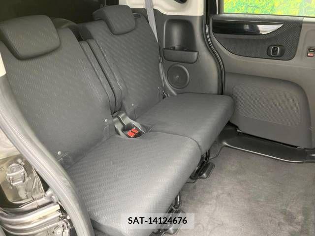 Honda N BOX CUSTOM 2013-12 335638-9