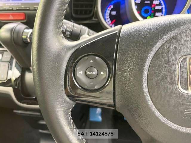 Honda N BOX CUSTOM 2013-12 335638-5