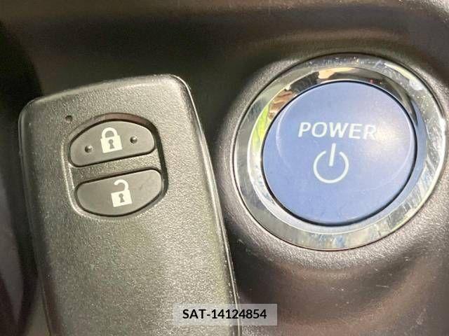 Toyota AQUA 2016-03 395698-8