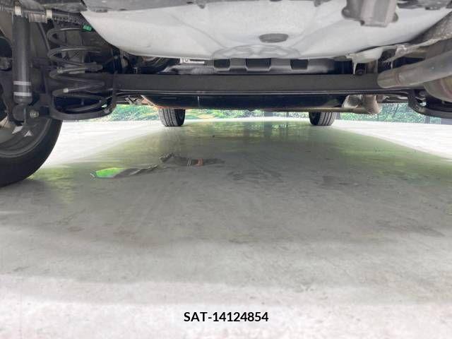 Toyota AQUA 2016-03 395698-19