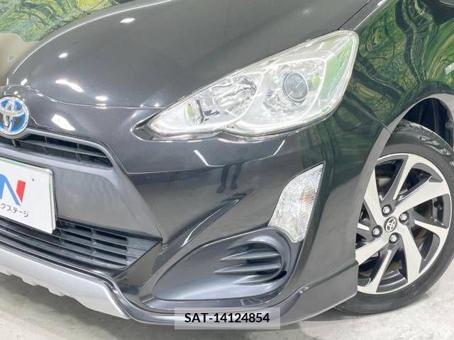 Toyota AQUA 2016-03 395698-12