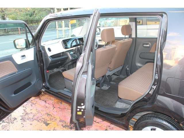 Nissan MOCO 2011-10 193123-11