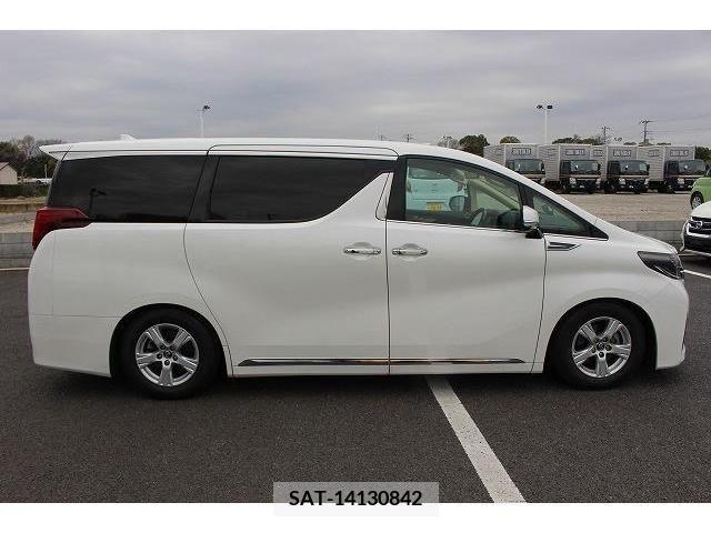 Toyota ALPHARD 2018-02 222405-8