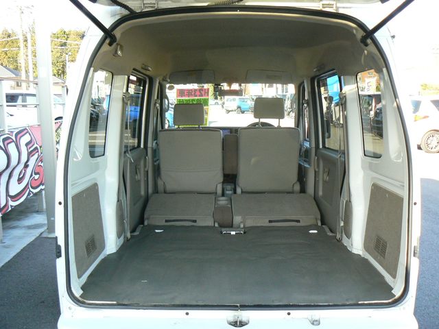 Suzuki EVERY 2011-01 28086-3