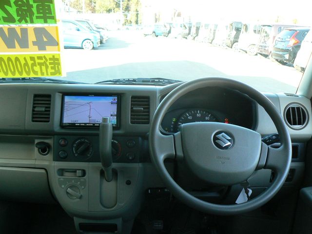 Suzuki EVERY 2011-01 28086-4