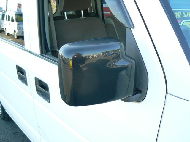 Suzuki EVERY 2011-01 28086-18