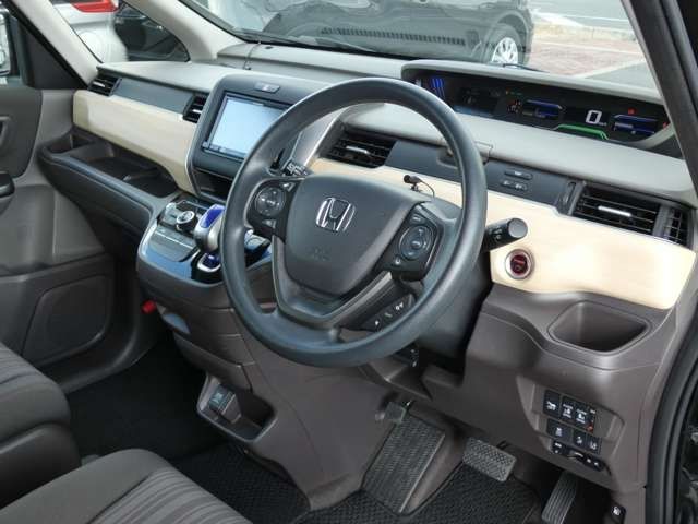 Honda FREED HYBRID 2019-01 195023-13