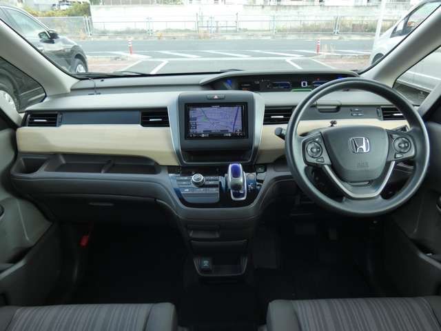 Honda FREED HYBRID 2019-01 195023-1