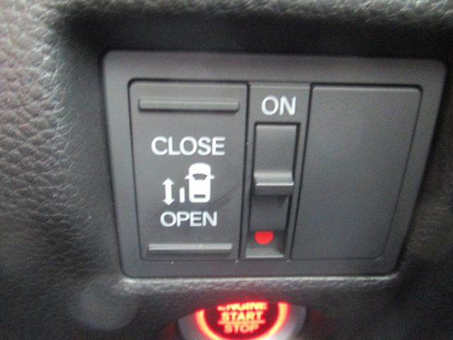 Honda N BOX CUSTOM 2021-04 21752-18