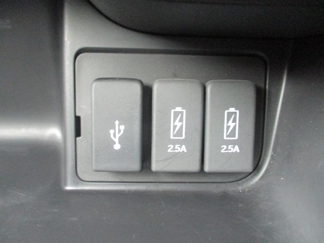 Honda N BOX CUSTOM 2021-04 21752-21