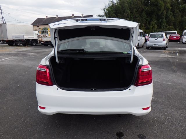 Toyota COROLLA AXIO 2018-11 183554-20