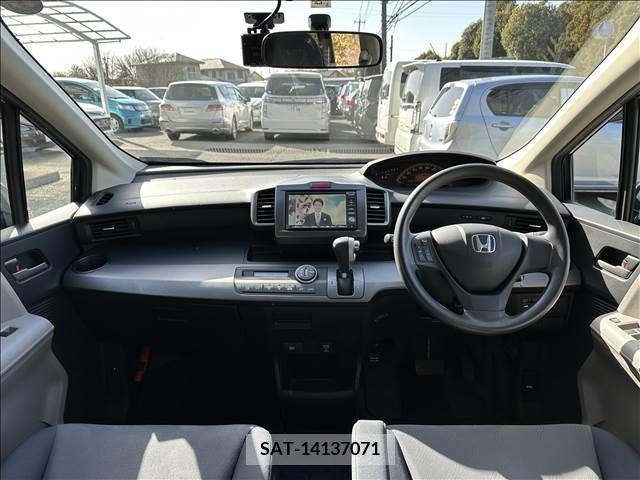 Honda FREED 2009-09 302811-1