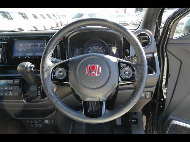 Honda N-WGN 2019-03 9121-3