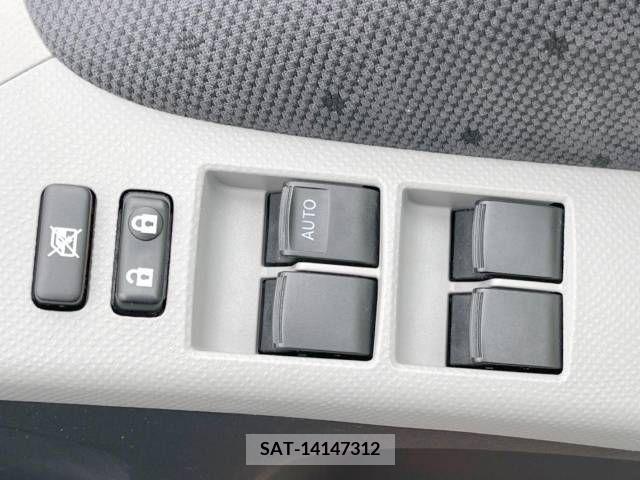 Toyota VITZ 2008-01 308828-5