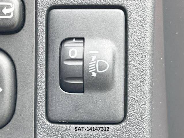 Toyota VITZ 2008-01 308828-6