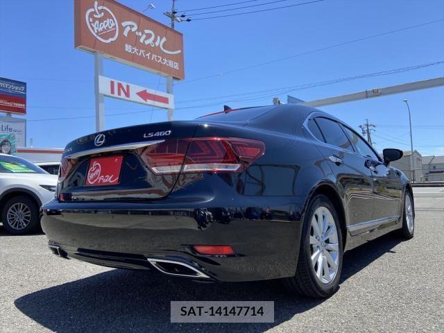Lexus LS 2015-06 276636-7