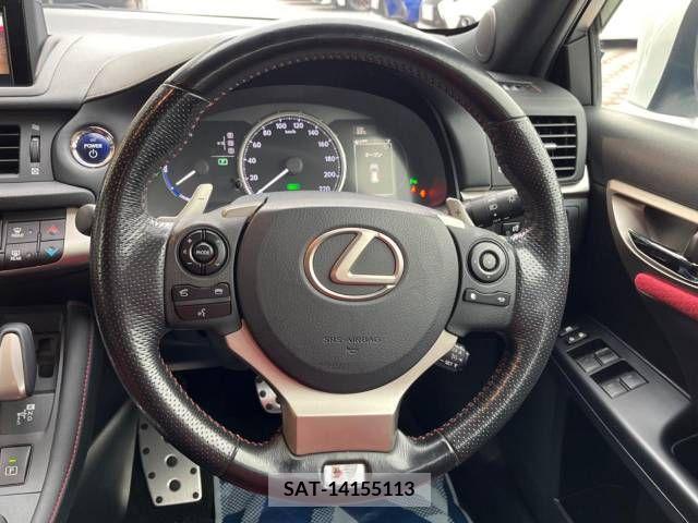 Lexus CT 2015-11 322676-8
