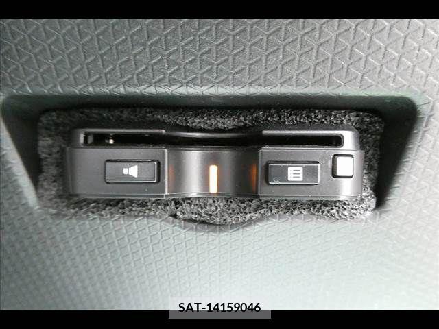 Daihatsu TANTO CUSTOM 2019-12 329943-5