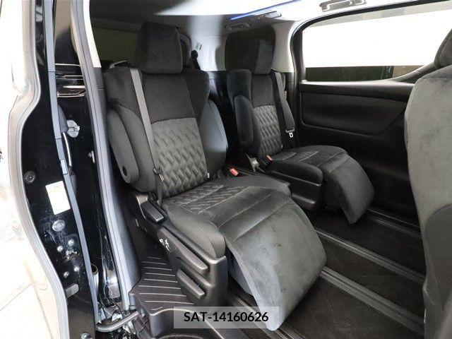 Toyota ALPHARD 2018-08 204825-4