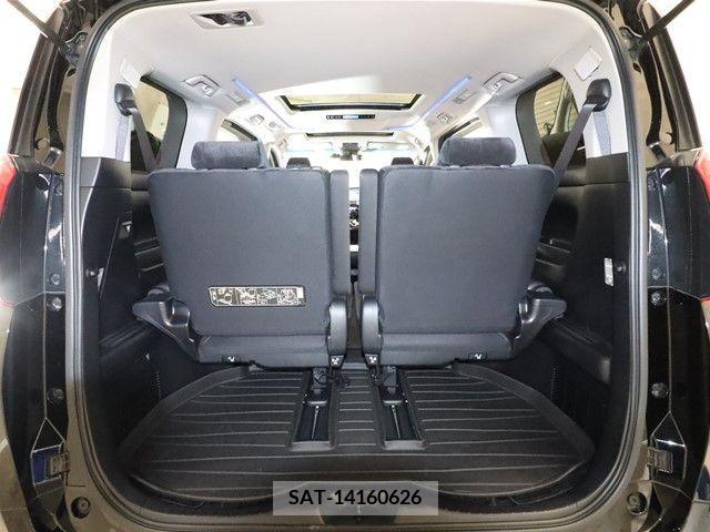 Toyota ALPHARD 2018-08 204825-8