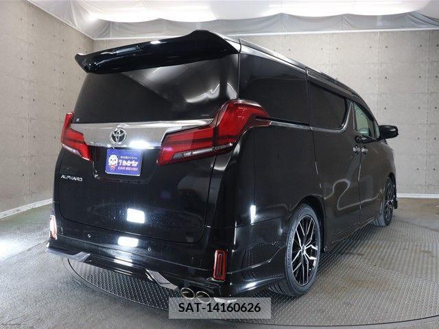 Toyota ALPHARD 2018-08 204825-1
