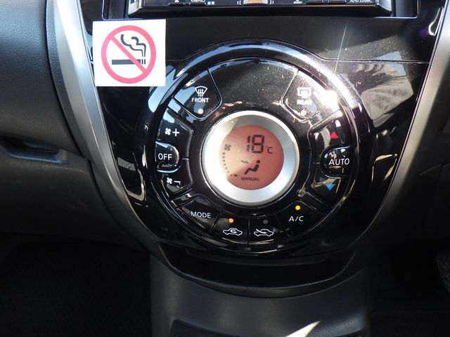 Nissan NOTE 2015-03 193326-17