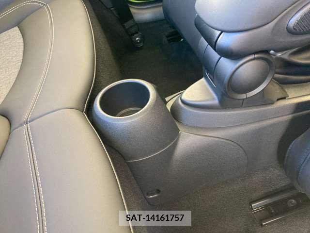 Bmw MINI 2023-01 319644-13