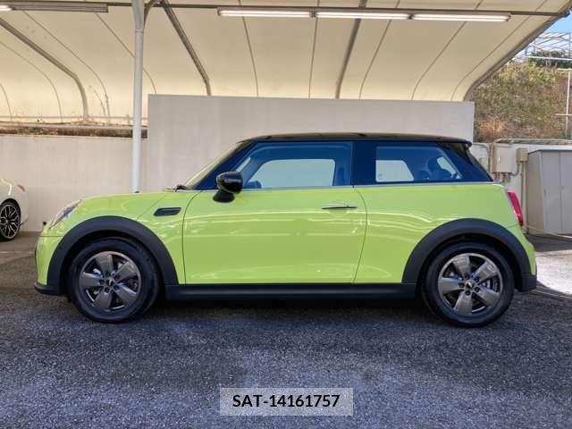 Bmw MINI 2023-01 319644-8