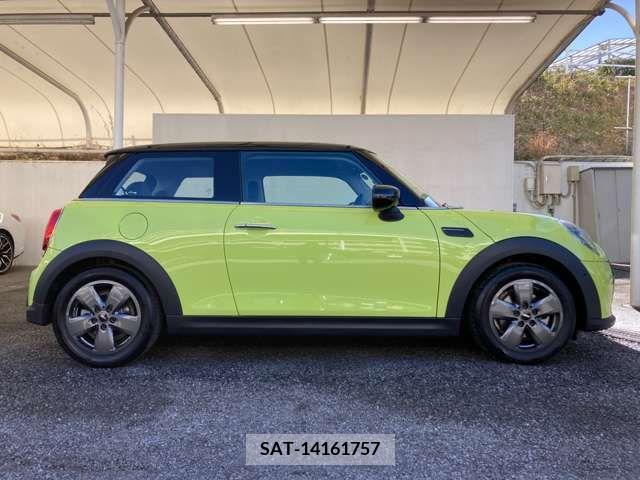 Bmw MINI 2023-01 319644-7