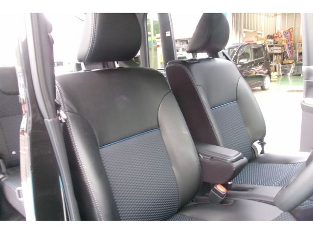 Daihatsu TANTO CUSTOM 2023-03 15011-6