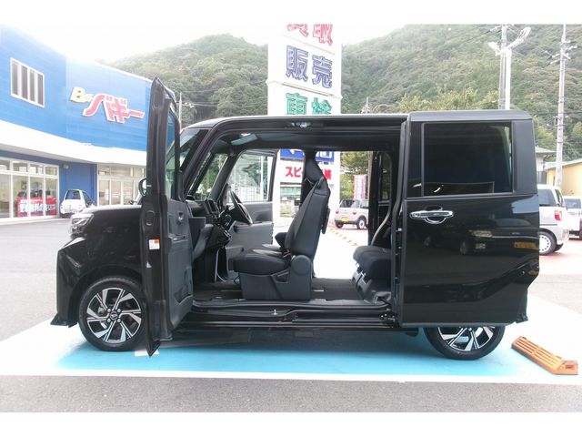 Daihatsu TANTO CUSTOM 2023-03 15011-28